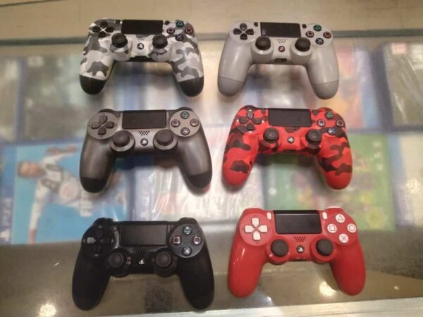 WhatsApp Image 2023-08-09 at 15.52.26-min PS4 Controller USED - Original